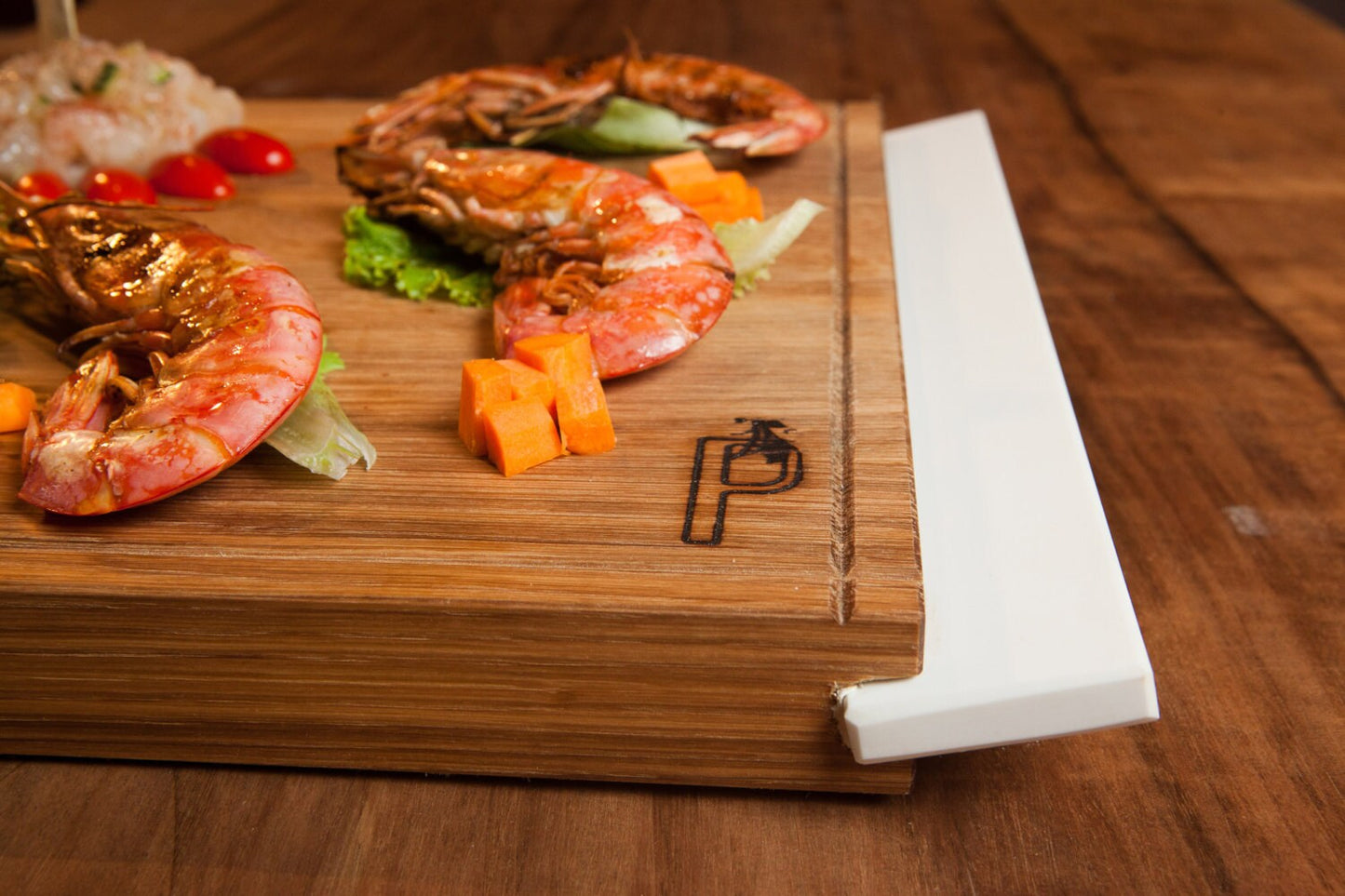 QUADRICO cutting board