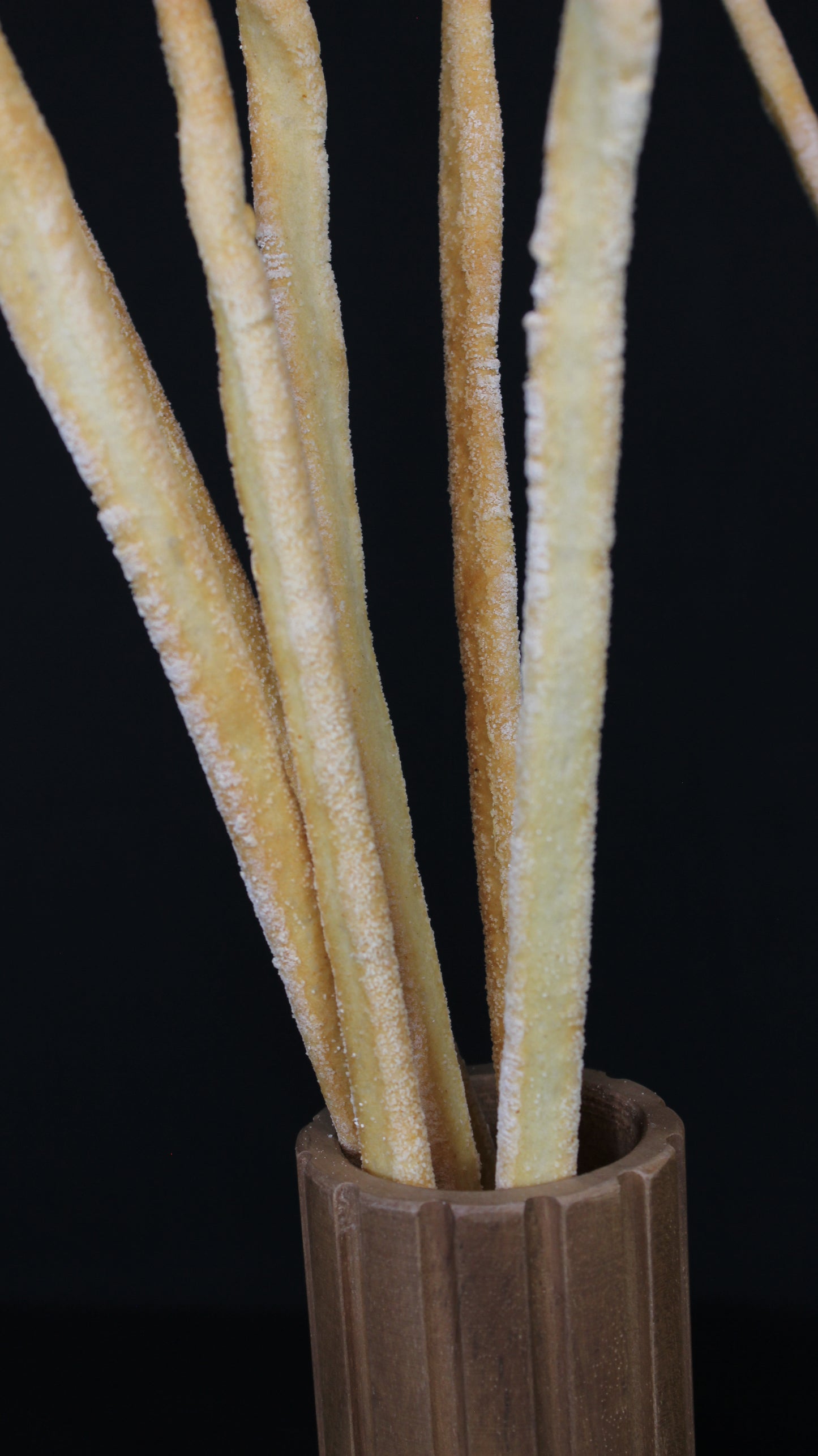 BREADSTICK HOLDER